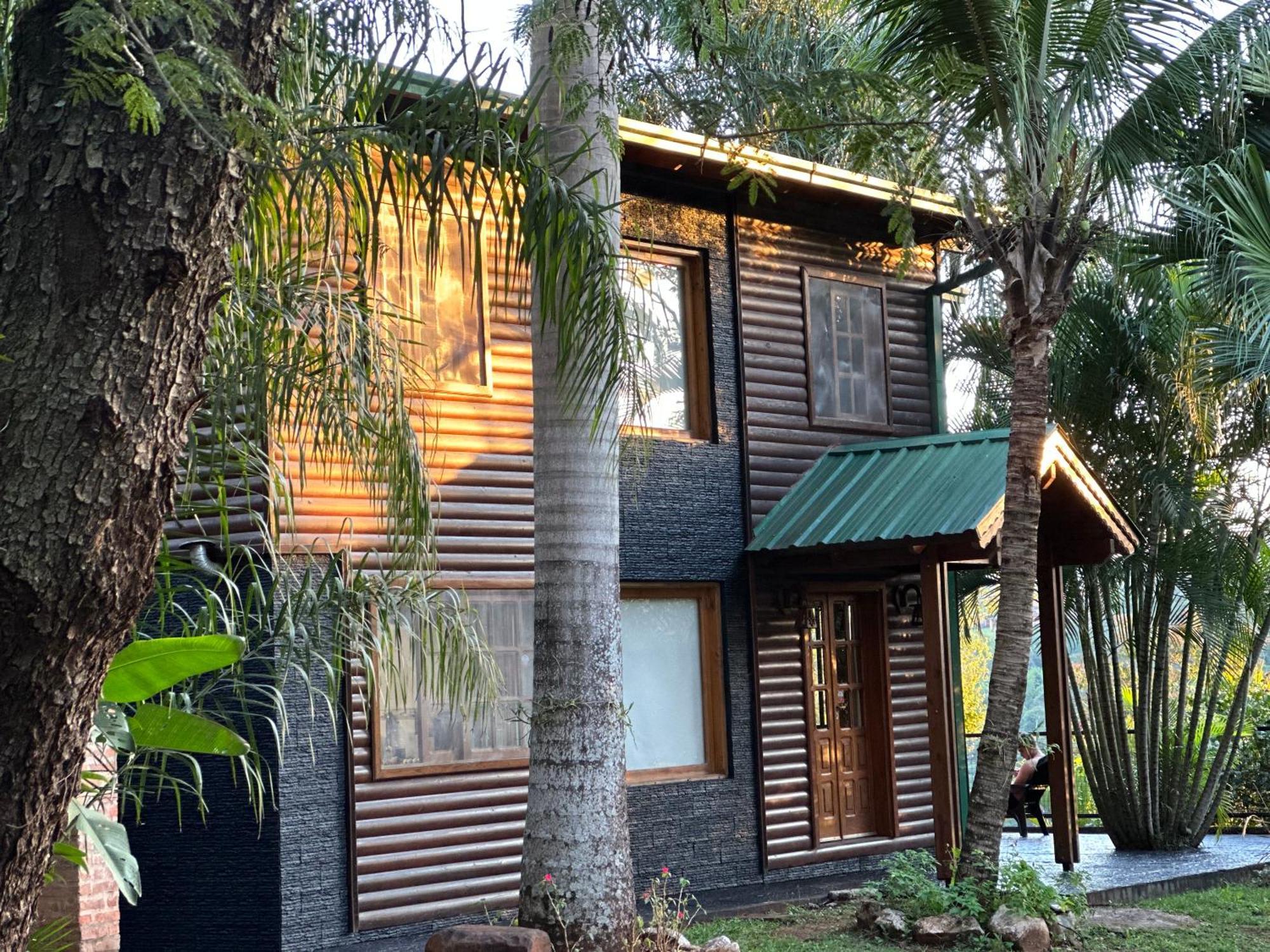 Costa Del Sol Iguazú Inn